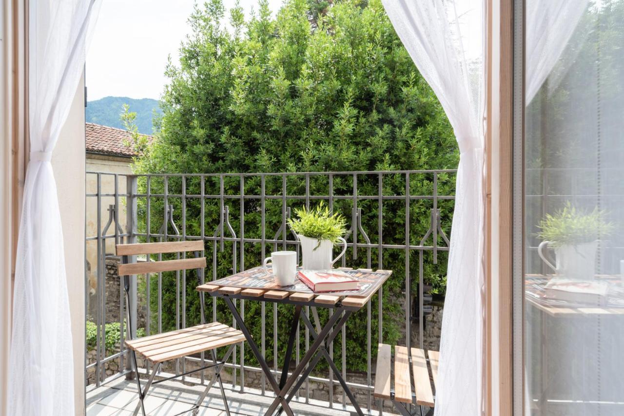 Lake Como Studio With Balcony And Private Parking Ossuccio Exterior foto
